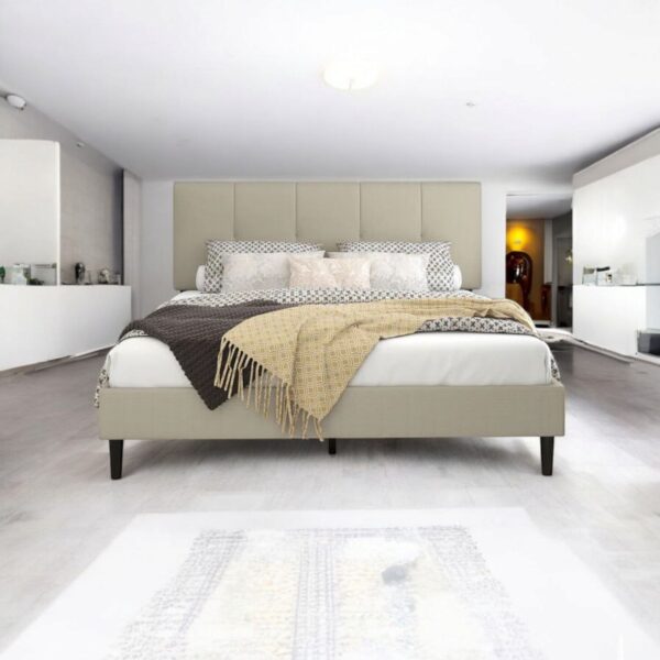 Sunsu Upholstered Platform Velvet Bed