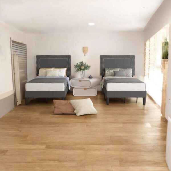 Upholstered Wood Fram Fabric Platform Bed (Set of 1)