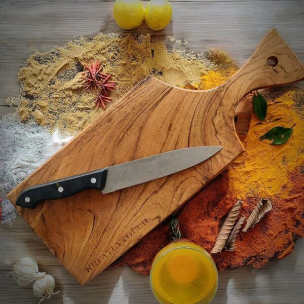 BEAUTIFULLY DESIGNED MODERN CHOPPING BOARD ACACIA WOOD